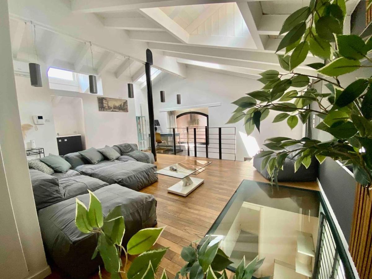 Luxury Industrial Apt Vicino Al Centro Con Garage Brescia Eksteriør billede
