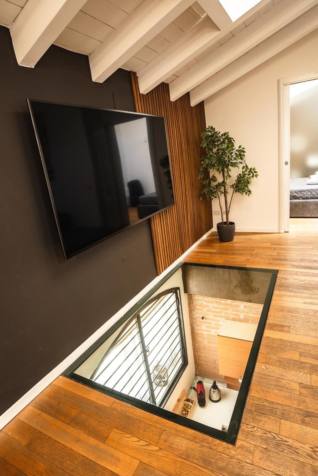Luxury Industrial Apt Vicino Al Centro Con Garage Brescia Eksteriør billede
